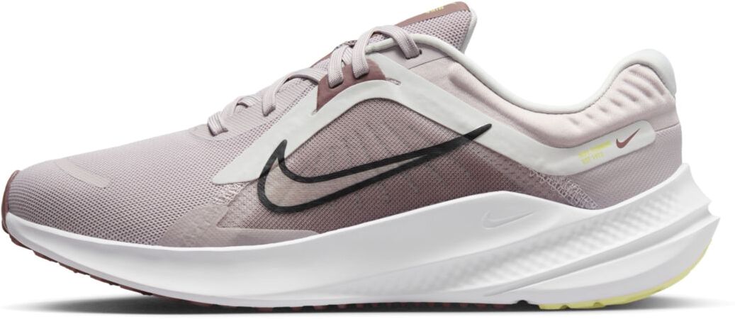 Кроссовки WMNS NIKE QUEST 5