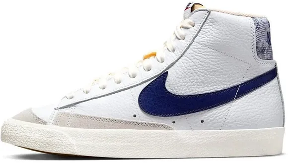 Кроссовки Nike BLAZER MID '77 FN6877-100