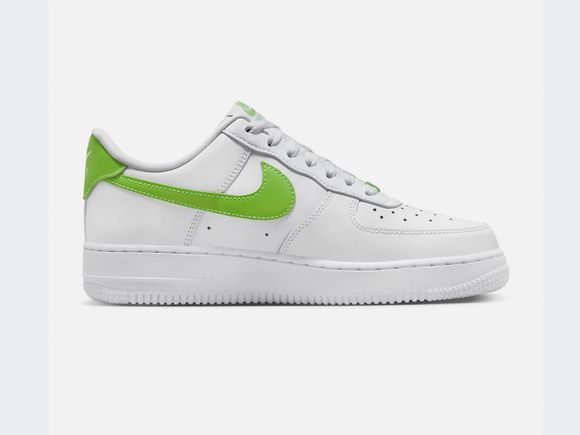 Кроссовки Sneakers NIKE WMNS AIR FORCE 1 '07 DD8959-112