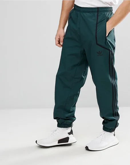 Брюки муж. Adidas TAPED WIND PANT BR5085