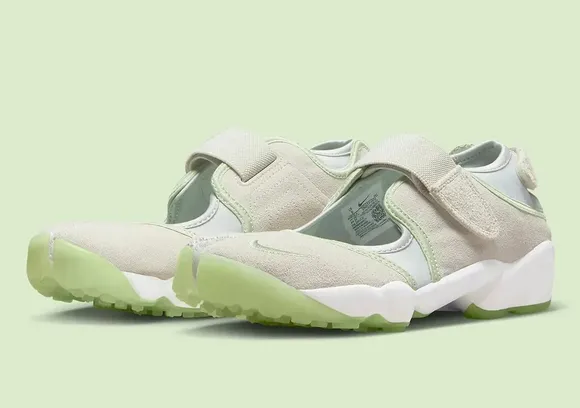 Кроссовки Nike AIR RIFT DX2677-001