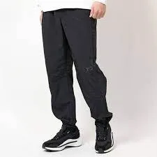 Брюки Adidas M CL SHL PANTS BLACK HB2786