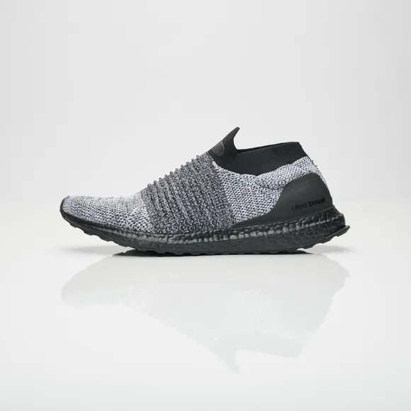 Кроссовки муж. Adidas UltraBOOST LACELESS BB6137