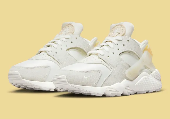 Кроссовки WMNS NIKE AIR HUARACHE