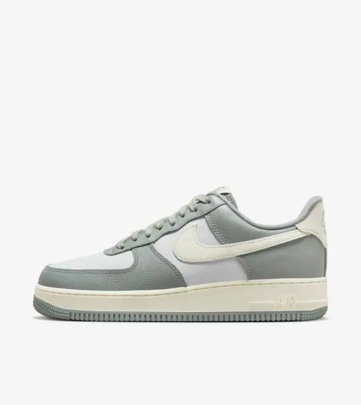 Кроссовки Nike Air Force 1 '07 LX NBHD DV7186-300