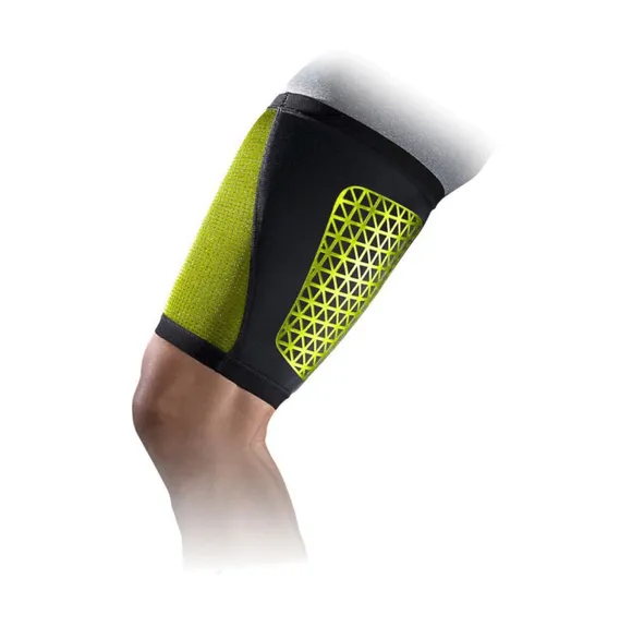 бандаж NIKE PRO COMBAT THIGH SLEEVE S BLACK/BLACK N.MS.34.001.SL