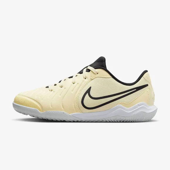 Бутсы Nike JR LEGEND 10 ACADEMY IC DV4350-700